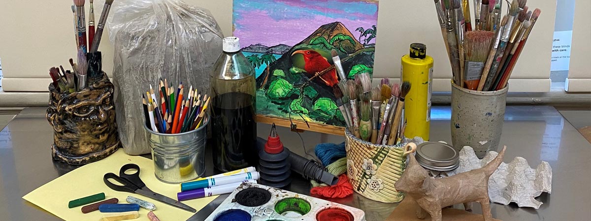 7-10 year old Mixed Media Art Class